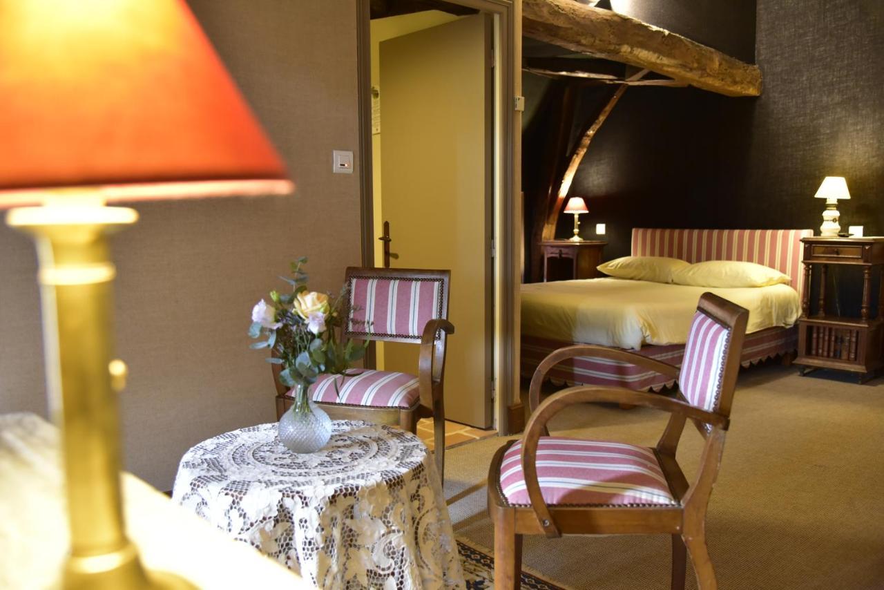 Logis Hotel Le Boudoir Belvès Exteriör bild