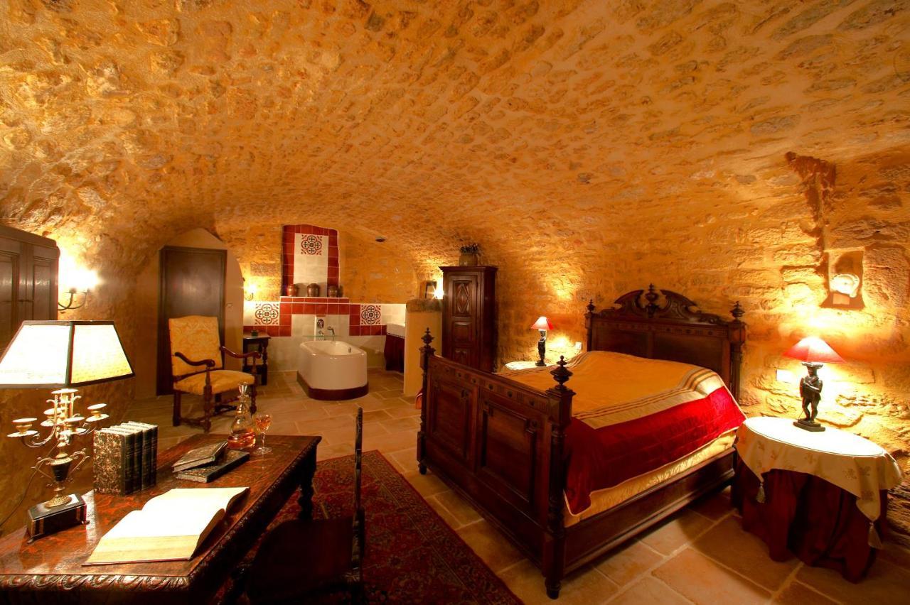 Logis Hotel Le Boudoir Belvès Exteriör bild