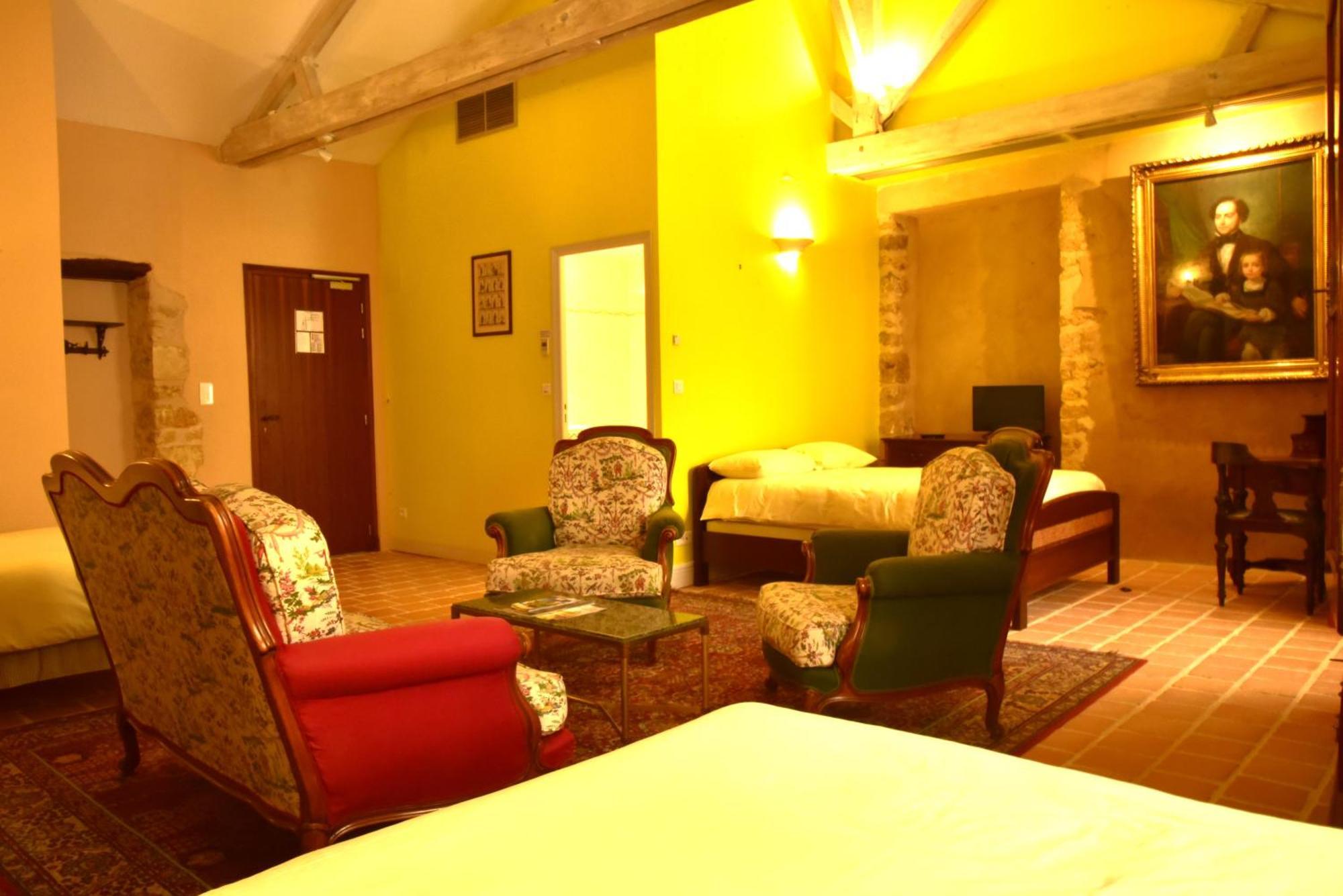 Logis Hotel Le Boudoir Belvès Rum bild