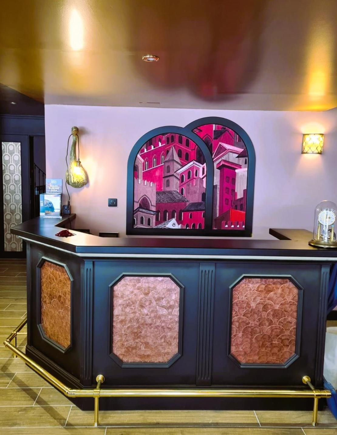 Logis Hotel Le Boudoir Belvès Exteriör bild